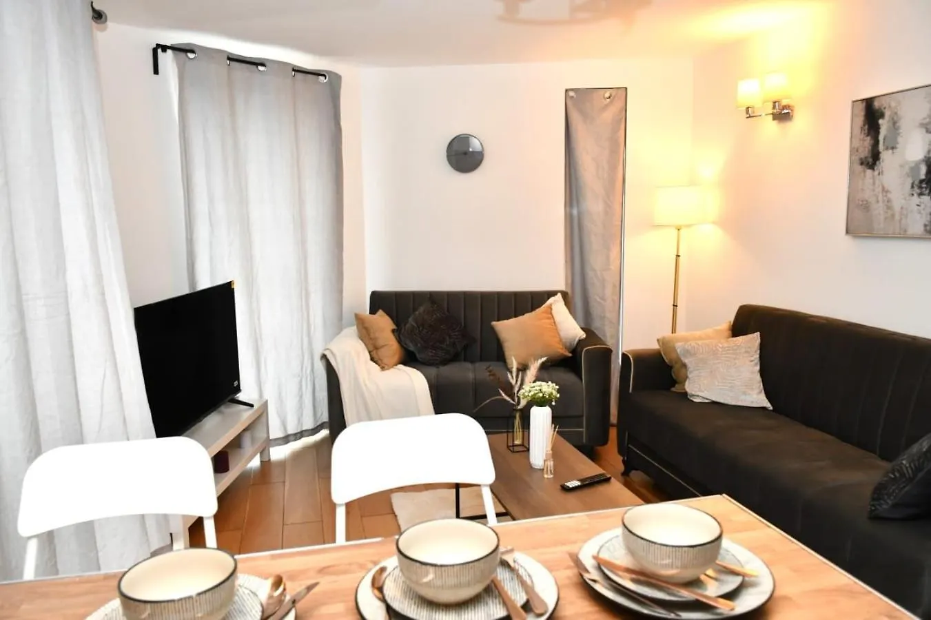 Spacious 2Bedroom Apartment In London City Airport 0*,  영국