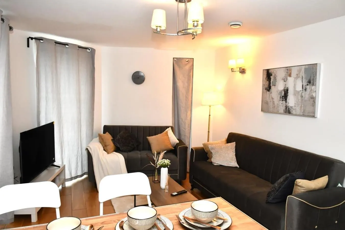 Spacious 2Bedroom Apartment In London City Airport 0*,  영국
