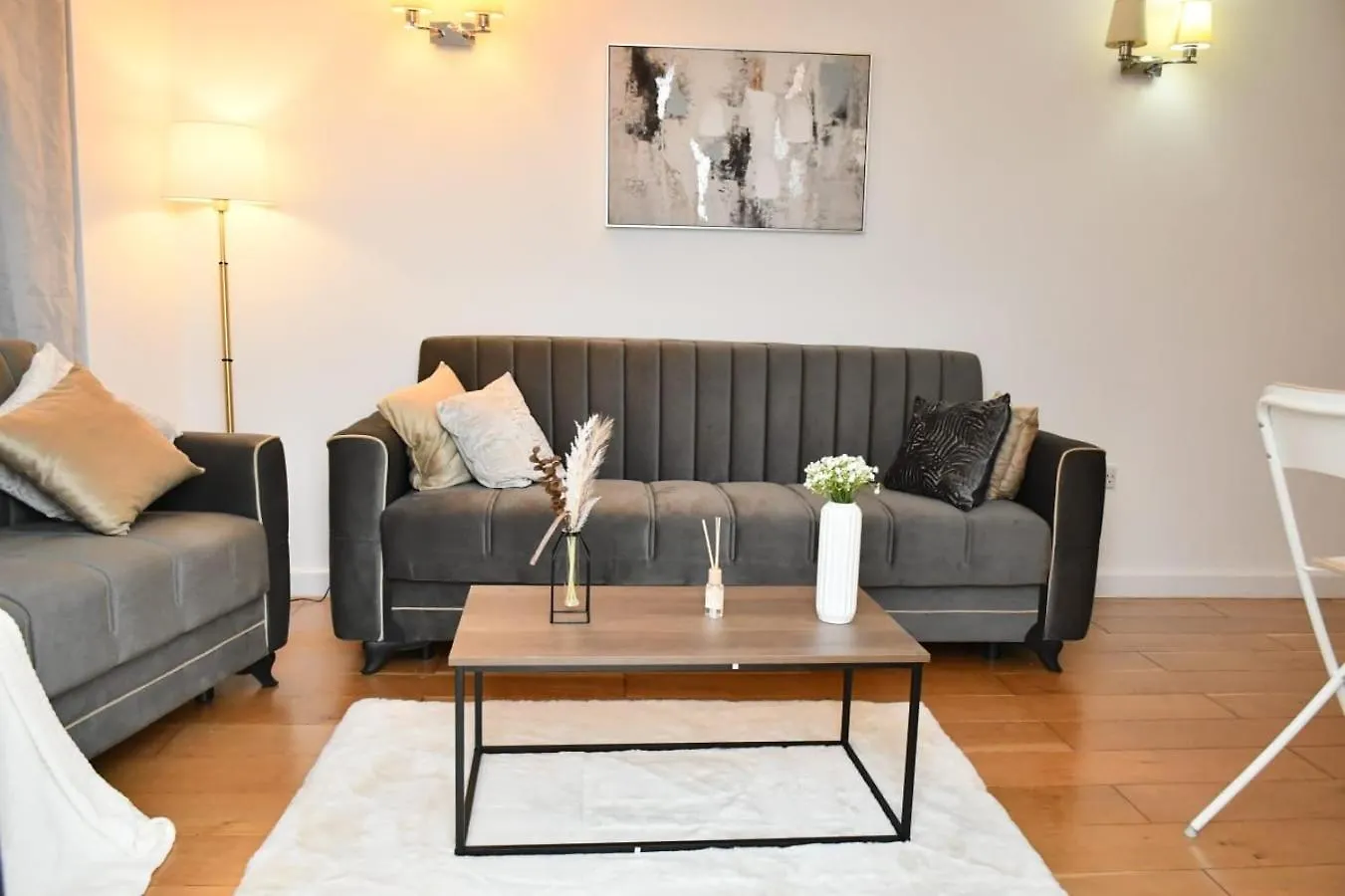 Spacious 2Bedroom Apartment In London City Airport 영국